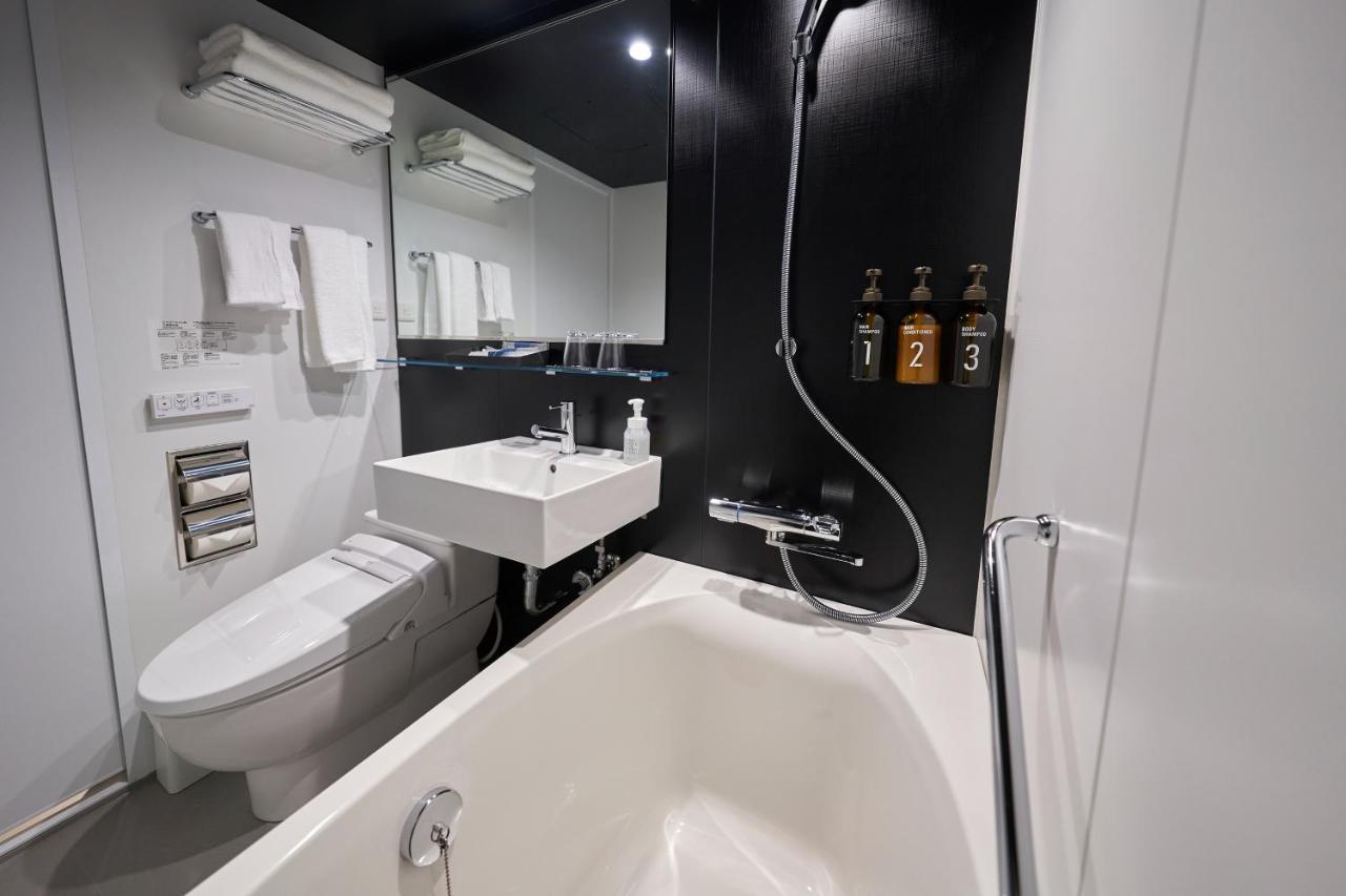 Hotel Resol Trinity Osaka Exterior photo